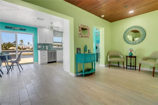 $3,900 | 2567 Cay Cove, Matlacha, FL 33993