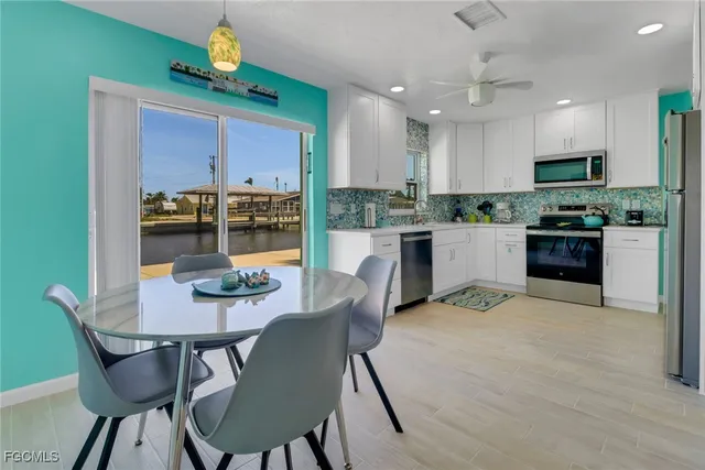 $3,900 | 2567 Cay Cove, Matlacha, FL 33993