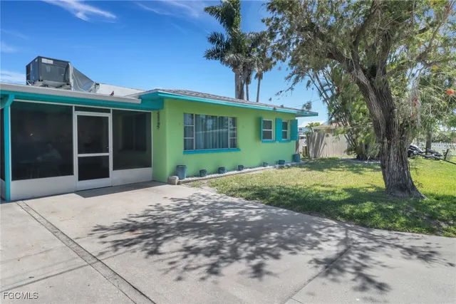 $3,900 | 2567 Cay Cove, Matlacha, FL 33993