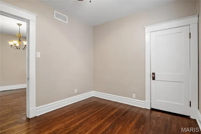 $325,000 | 5007 Goethe Avenue, St. Louis, MO 63109