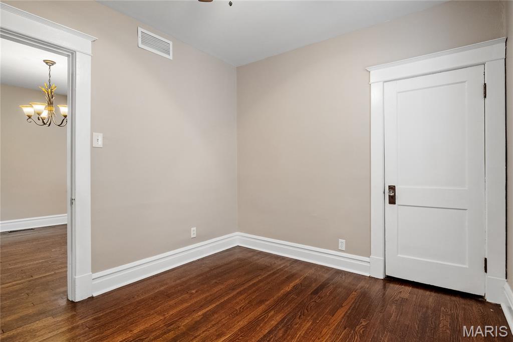 5007 Goethe Avenue St. Louis, MO 63109 - Photo 14 of 34