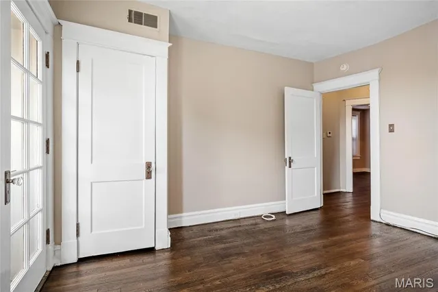 $325,000 | 5007 Goethe Avenue, St. Louis, MO 63109