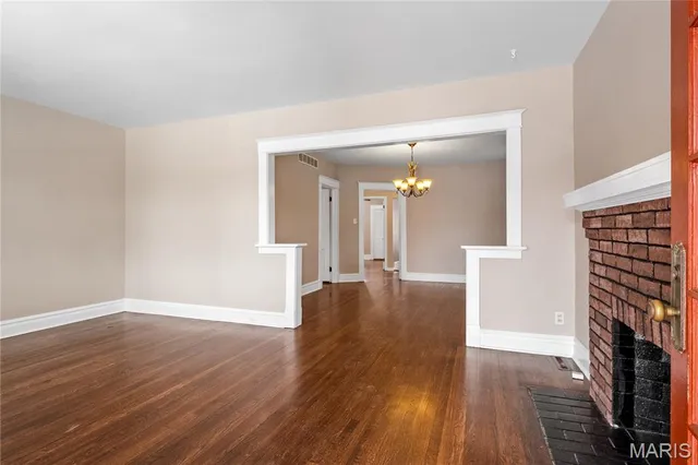 $325,000 | 5007 Goethe Avenue, St. Louis, MO 63109