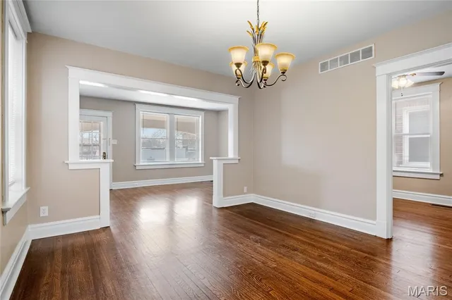 $325,000 | 5007 Goethe Avenue, St. Louis, MO 63109