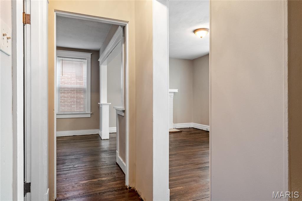 5007 Goethe Avenue St. Louis, MO 63109 - Photo 9 of 34