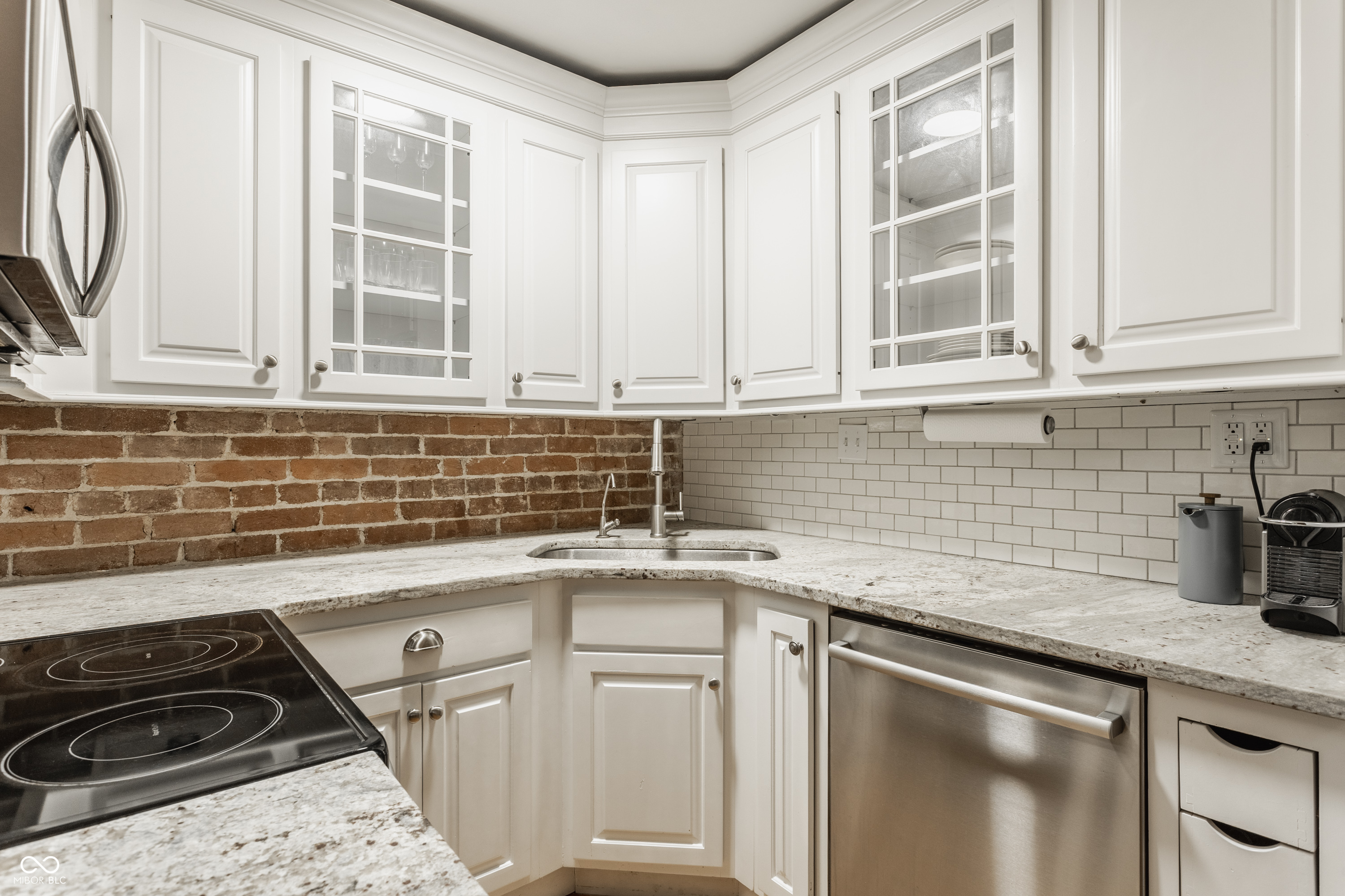 927 Noble Street, Unit 12 Indianapolis, IN 46203 - Photo 19 of 28