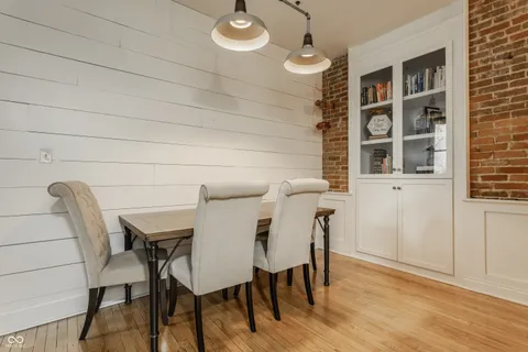 $279,000 | 927 Noble Street, Unit 12, Indianapolis, IN 46203