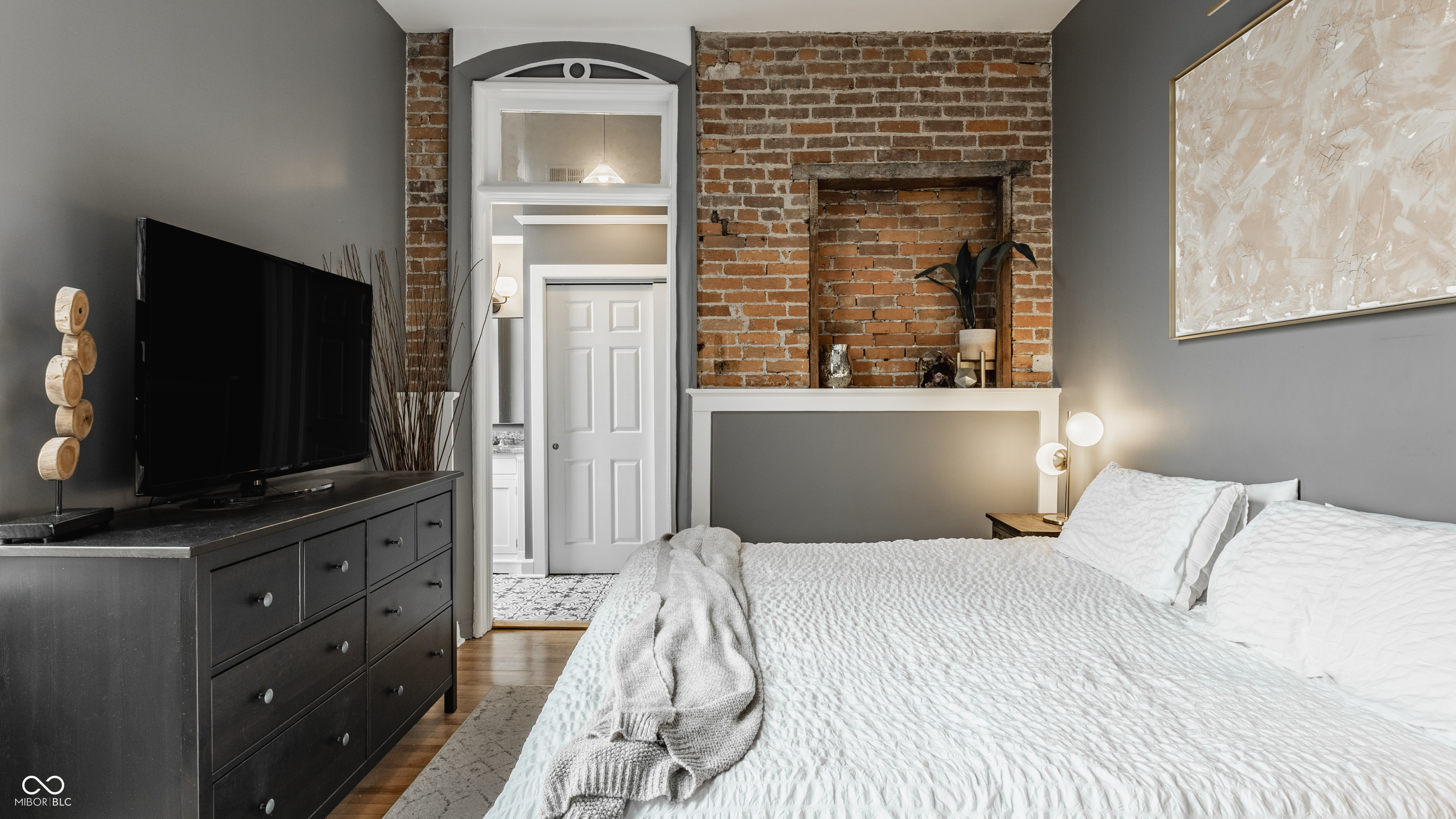 927 Noble Street, Unit 12 Indianapolis, IN 46203 - Photo 6 of 28