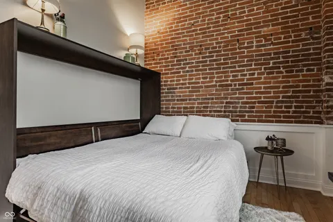 $279,000 | 927 Noble Street, Unit 12, Indianapolis, IN 46203