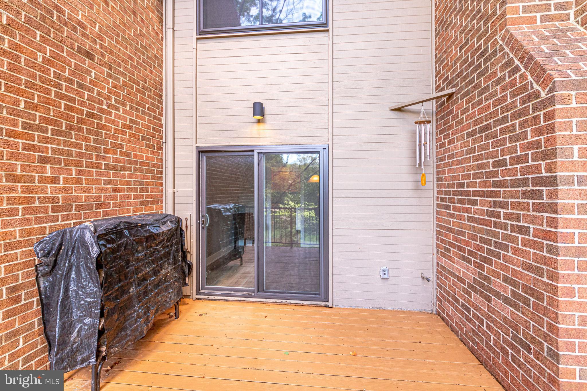 11629 Hunters Green Court Reston, VA 20191 - Photo 19 of 50 Private Deck off main level