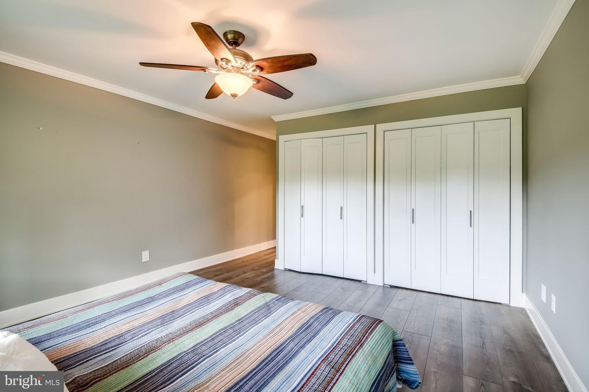 11629 Hunters Green Court Reston, VA 20191 - Photo 23 of 50 Large master bedroom