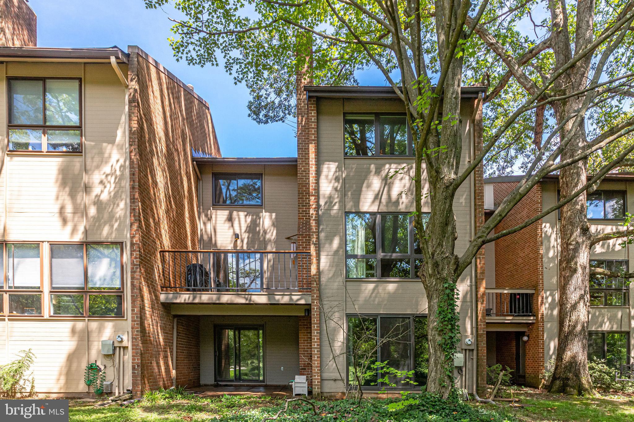 11629 Hunters Green Court Reston, VA 20191 - Photo 40 of 50 Back of property