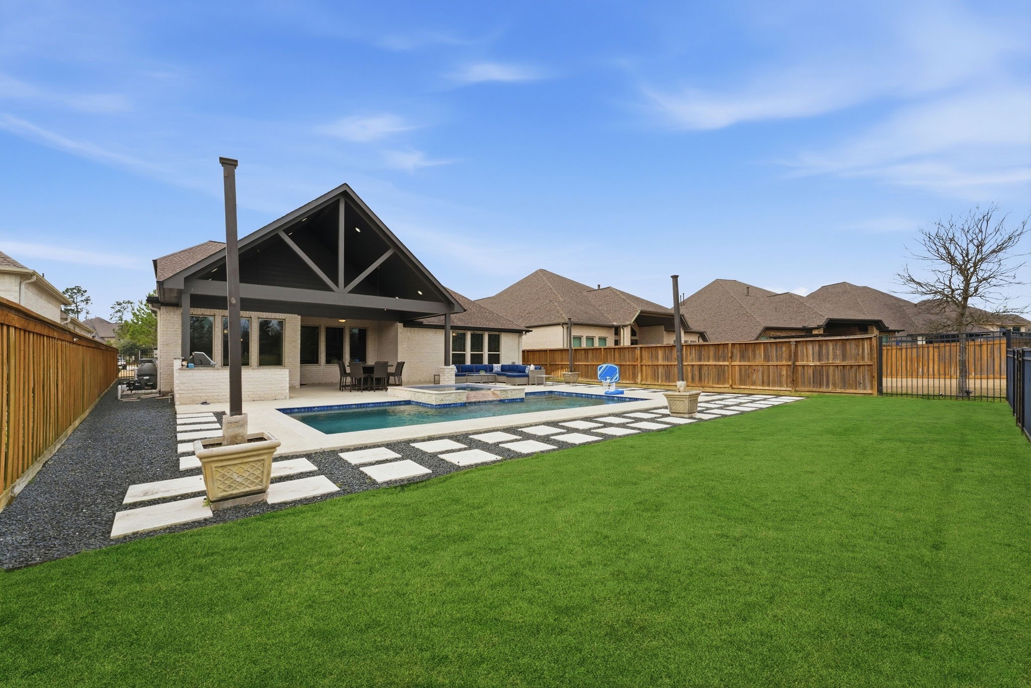 28117 Woodland Bend Way Spring, TX 77386 - Photo 35 of 48 Low maintenance yard.