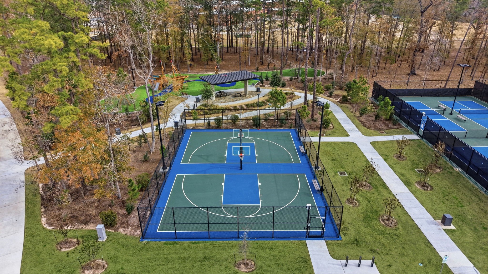 28117 Woodland Bend Way Spring, TX 77386 - Photo 43 of 48 Basketball courts and park!