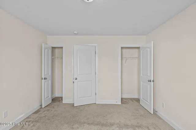 $345,000 | 182 Moonstone Court, Jacksonville, NC 28546