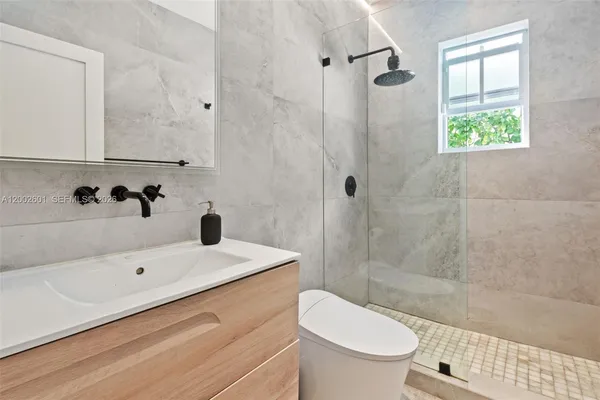 $7,000 | 1502 El Rado Street, Coral Gables, FL 33134