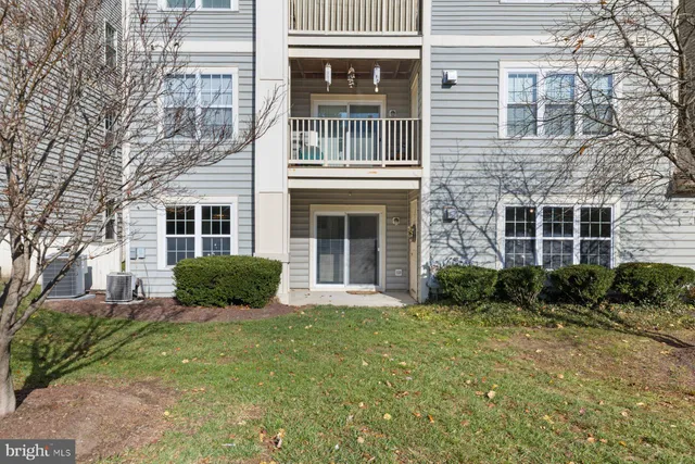 $1,975 | 8901 Stone Creek Place, Unit T3, Pikesville, MD 21208