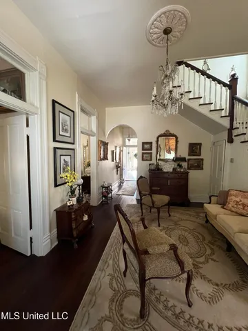 $225,000 | 113 South Doctor Martin Luther King Street, Natchez, MS 39120