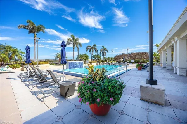 $1,169,000 | 9115 Strada Place, Unit 5414, Naples, FL 34108
