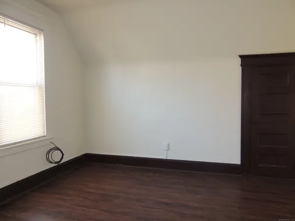 $1,400 | 125 Wilson Street, Bridgeport, CT 06605