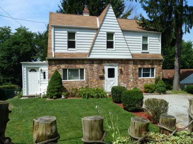 7205 Shannon Road Penn Hills, PA 15147 - Photo 1 of 25 Exterior Front.