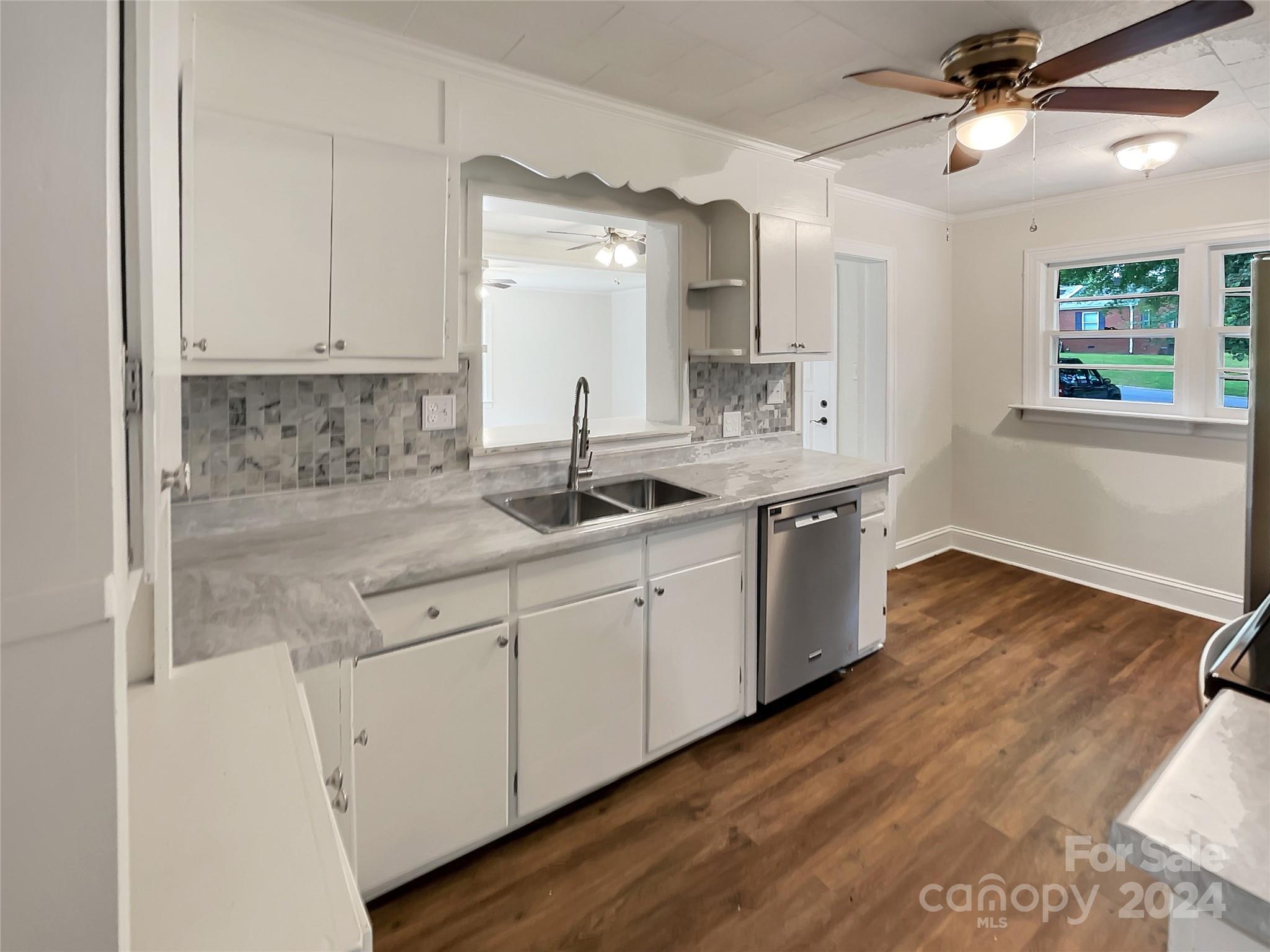 520 Battleground Road Lincolnton, NC 28092 - Photo 11 of 16 Gallery Image 11