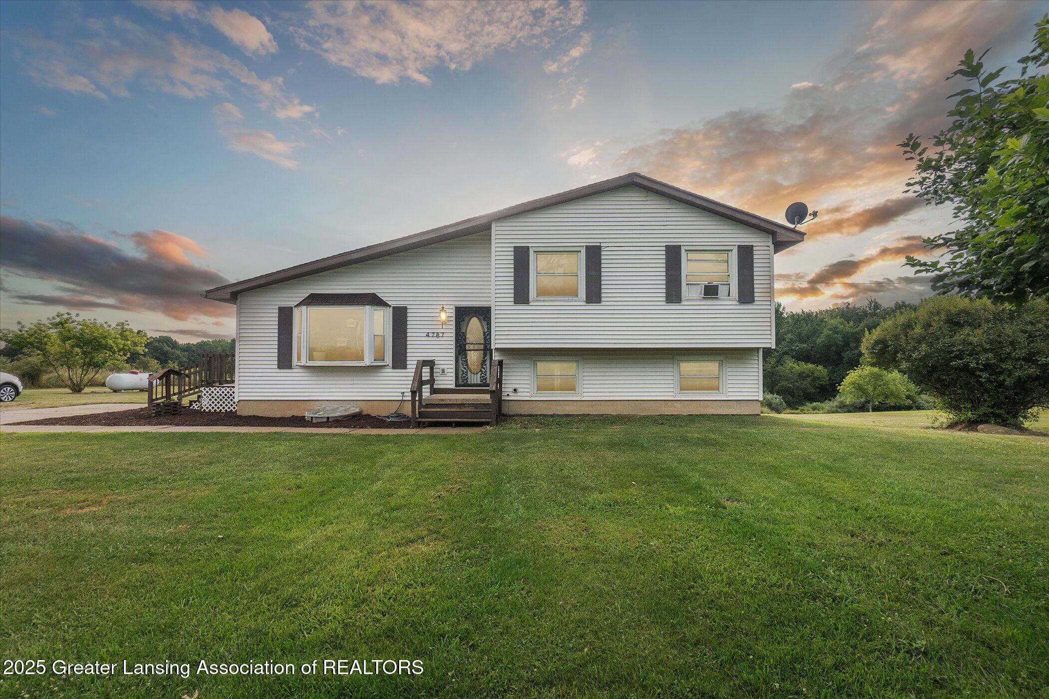 4787 South St Clair Road St. Johns, MI 48879 - Photo 1 of 56 Front photo