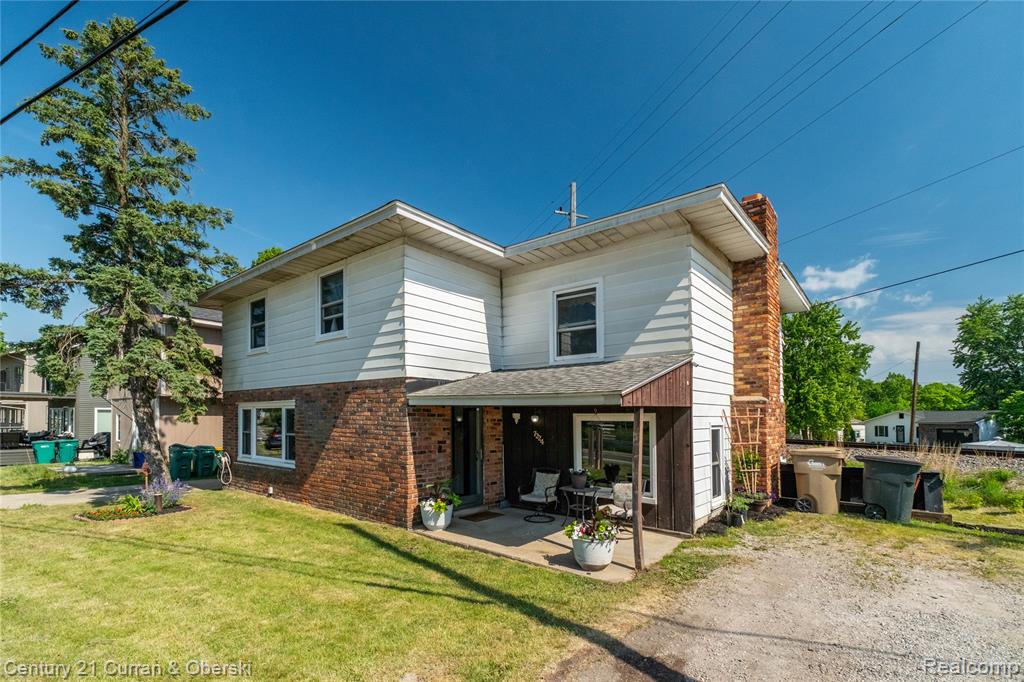 7224 Andersonville Road Clarkston, MI 48346 - Photo 5 of 45