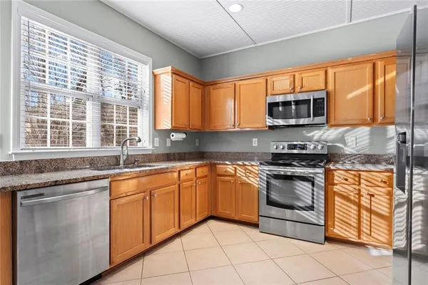 $2,900 | 110 Quarrington Court, Alpharetta, GA 30004