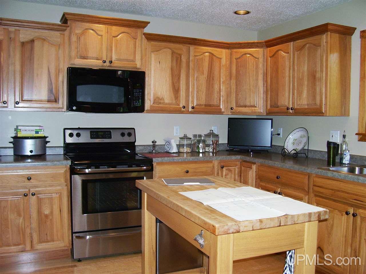 E6317 Snow Summit Road Bessemer, MI 49911 - Photo 4 of 23 Gallery Image 4