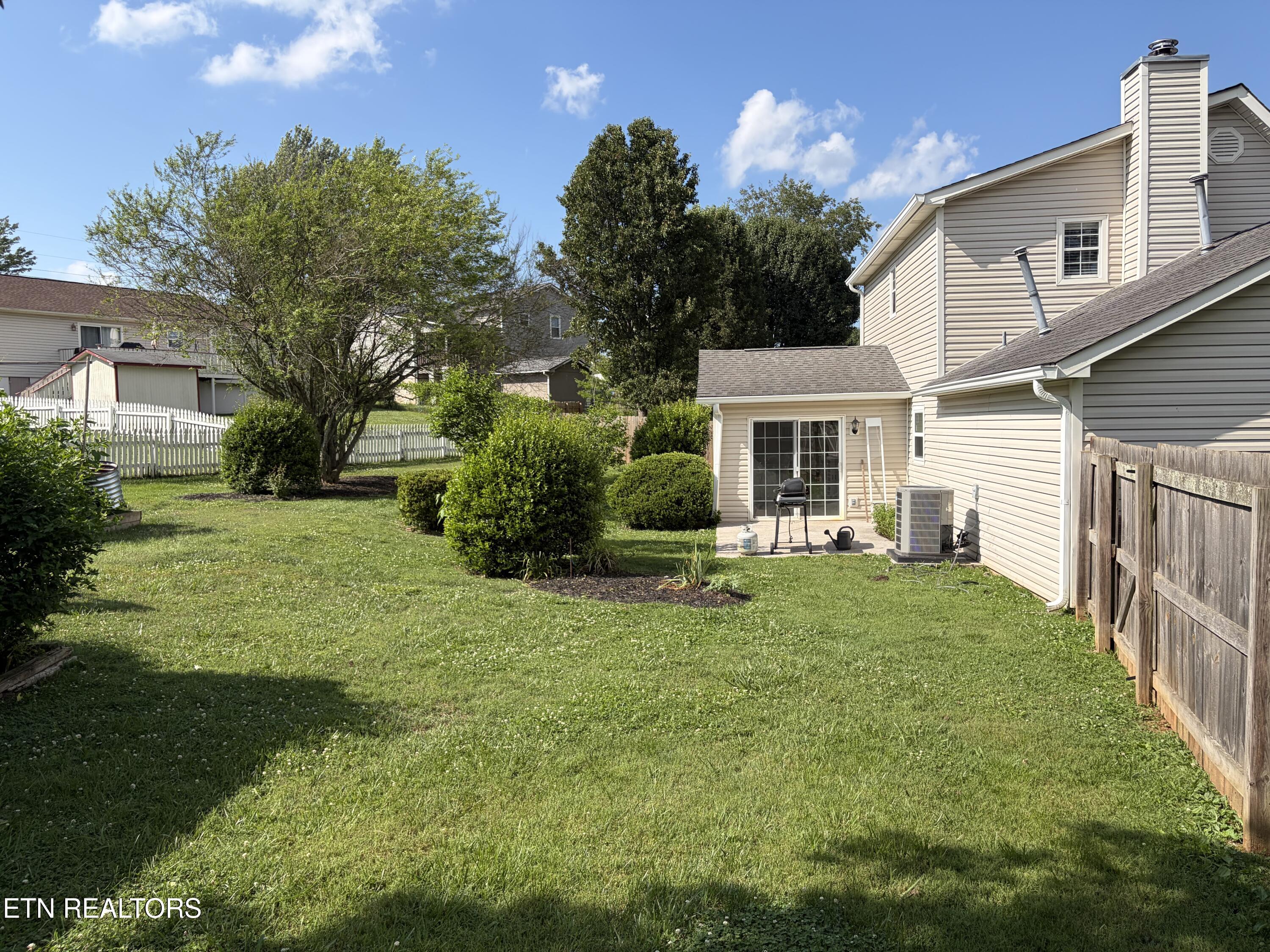 2337 Scanlon Court Powell, TN 37849 - Photo 24 of 26 IMG_8732