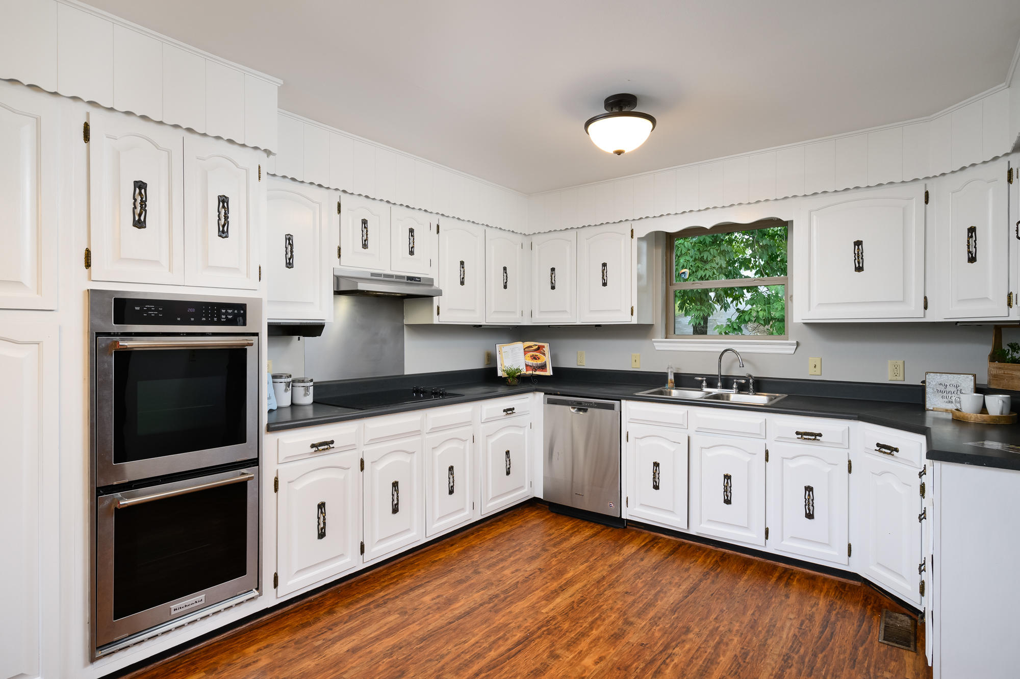 299 Ridgeside Drive Ringgold, GA 30736 - Photo 15 of 36 Plenty of Cabinets