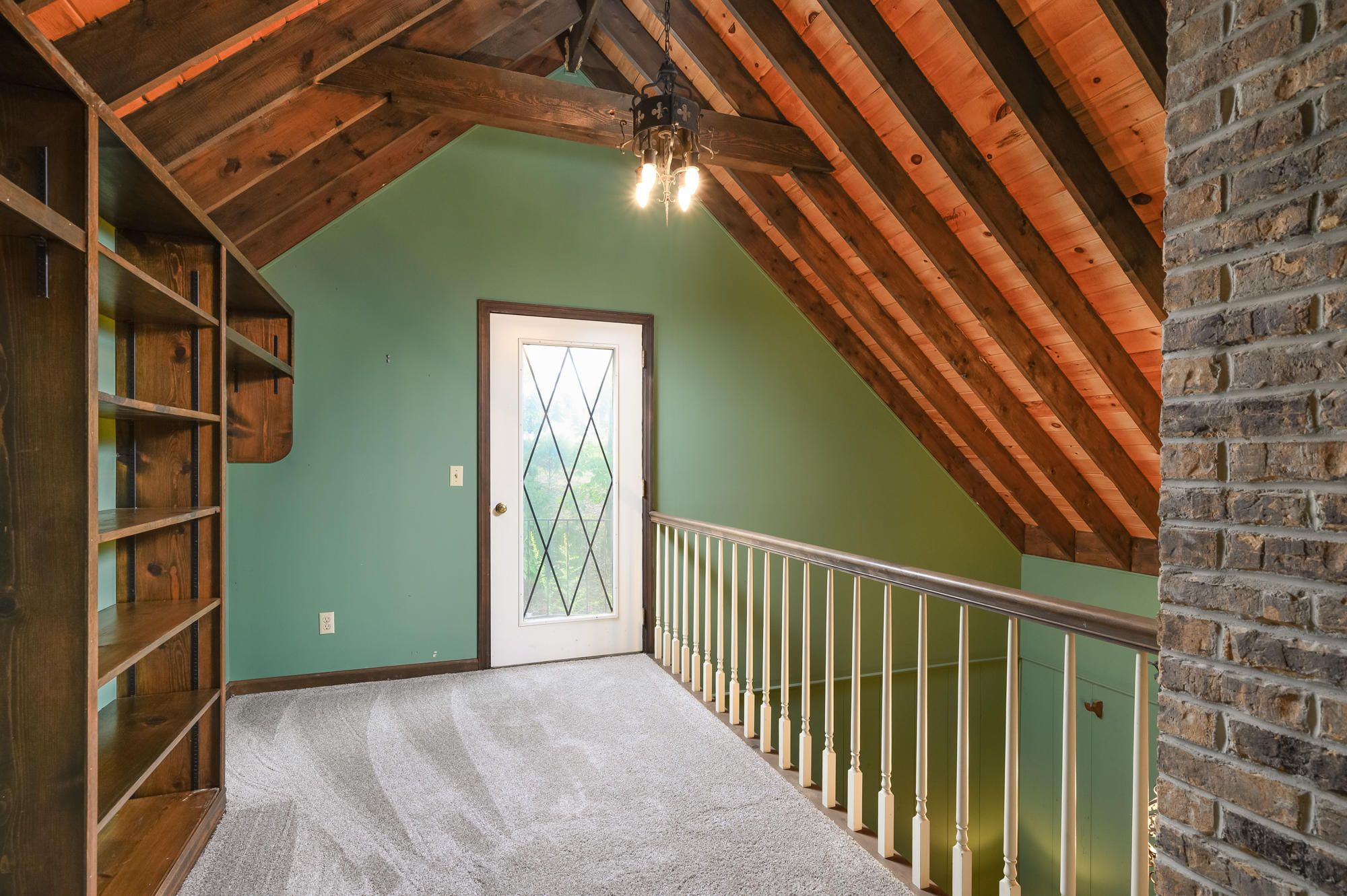 299 Ridgeside Drive Ringgold, GA 30736 - Photo 22 of 36 Office Space on Loft