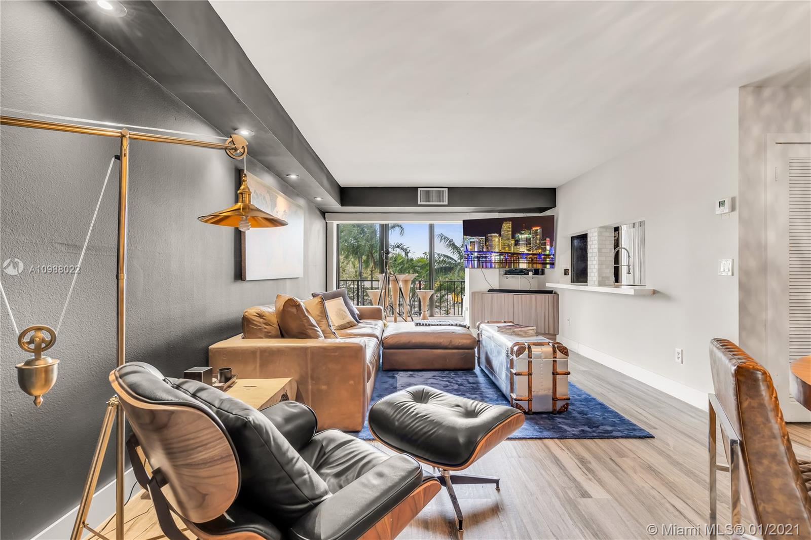 77 Crandon Boulevard, Unit 3B Key Biscayne, FL 33149 - Photo 2 of 38