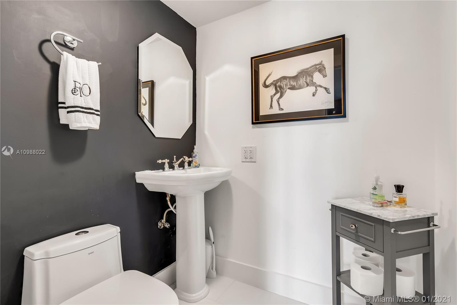 77 Crandon Boulevard, Unit 3B Key Biscayne, FL 33149 - Photo 14 of 38