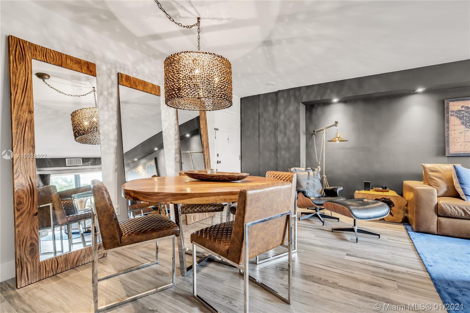 77 Crandon Boulevard, Unit 3B Key Biscayne, FL 33149 - Photo 4 of 38