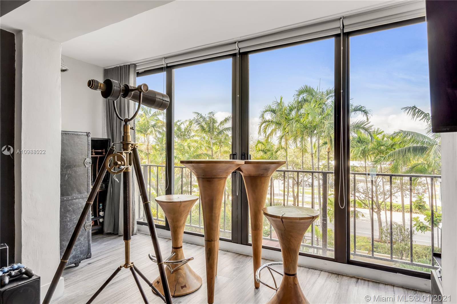 77 Crandon Boulevard, Unit 3B Key Biscayne, FL 33149 - Photo 8 of 38