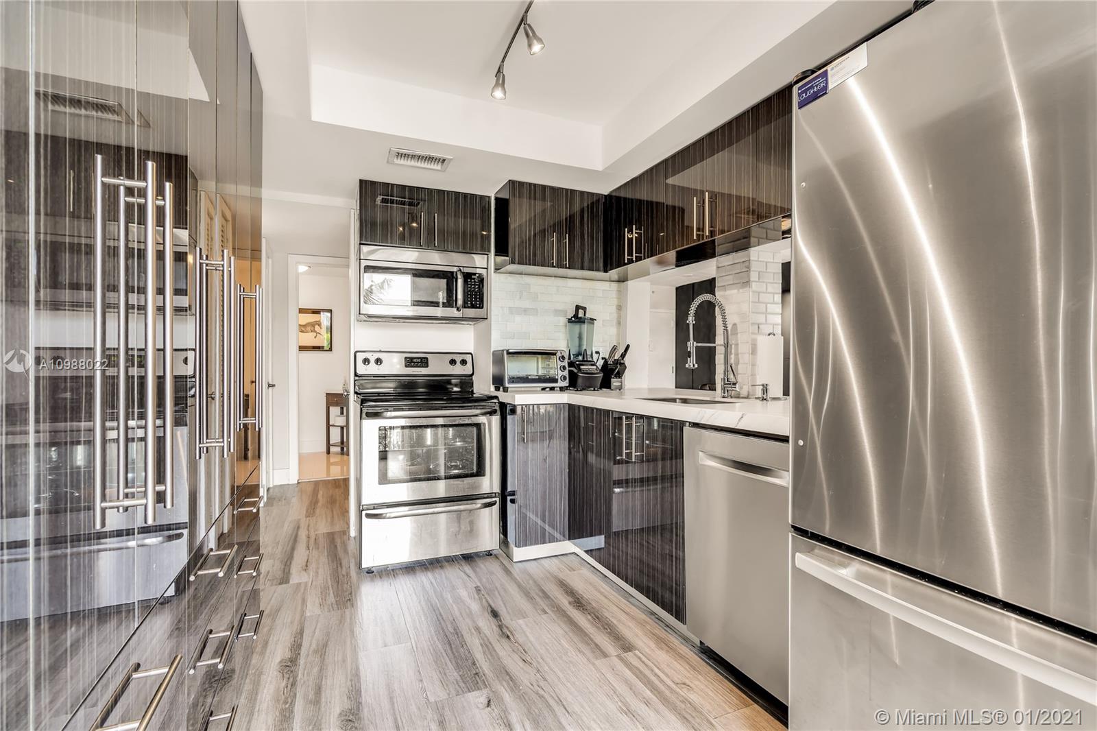 77 Crandon Boulevard, Unit 3B Key Biscayne, FL 33149 - Photo 10 of 38