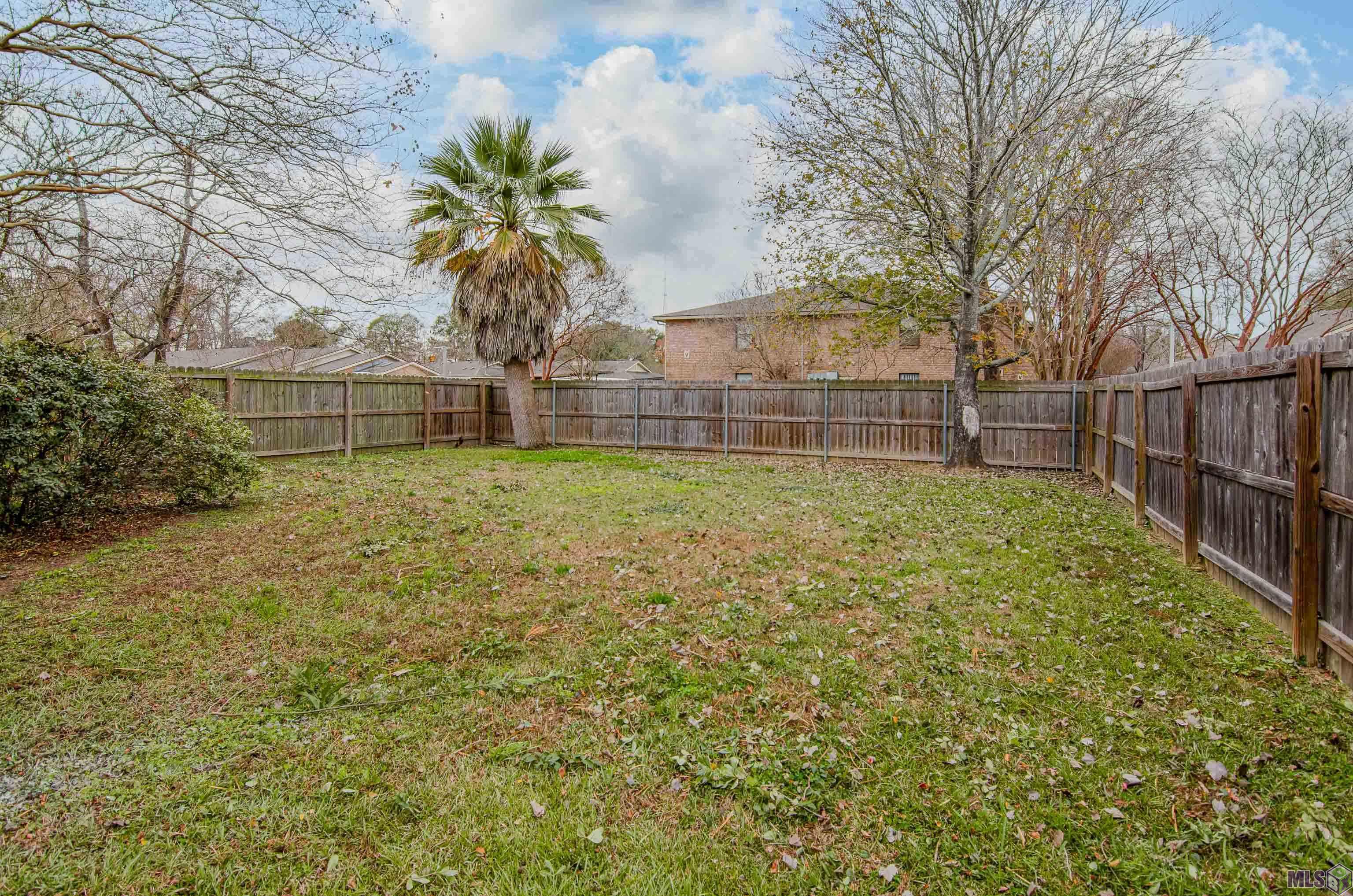 5202 Summa Court Baton Rouge, LA 70809 - Photo 16 of 18