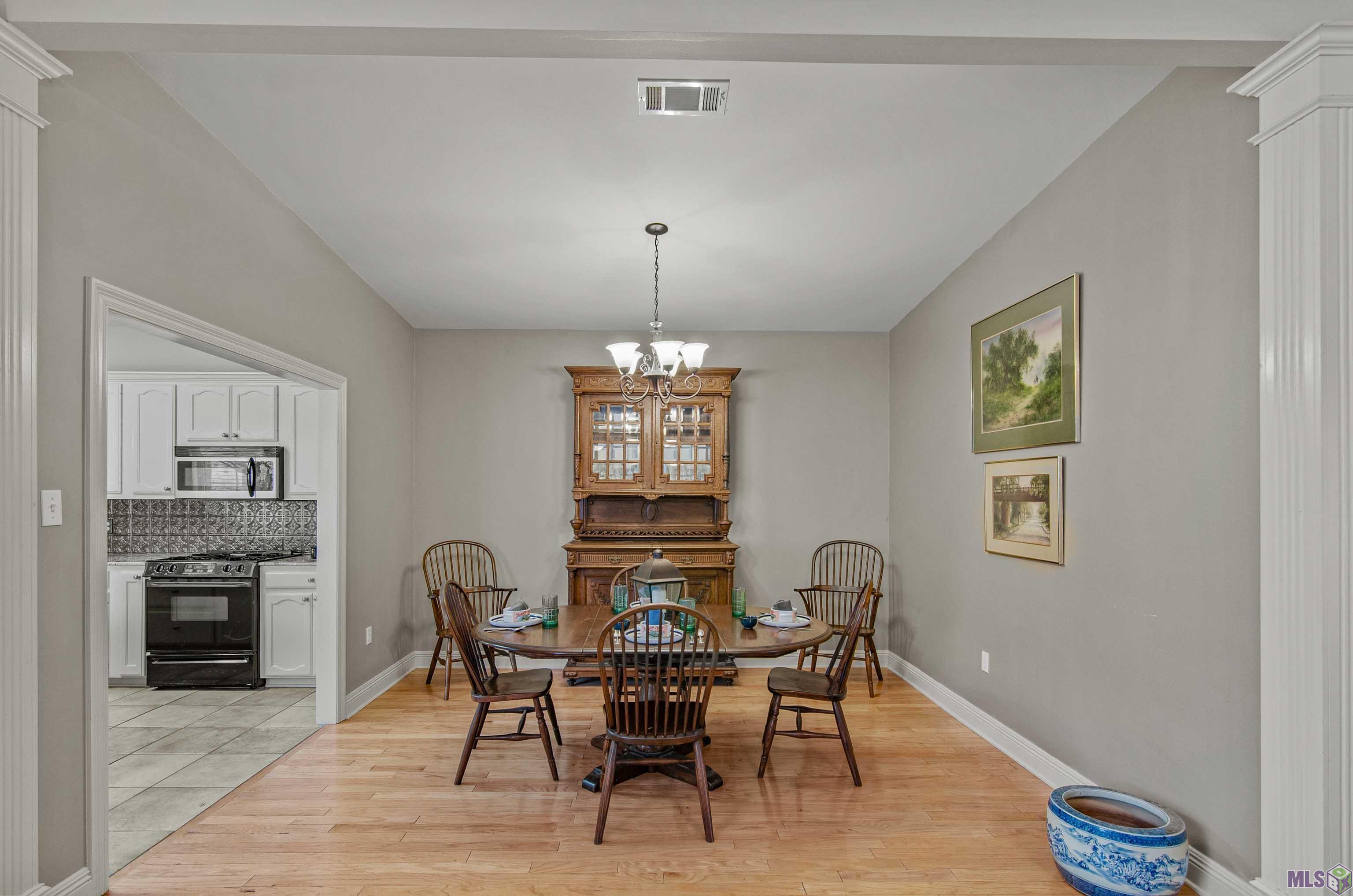 5202 Summa Court Baton Rouge, LA 70809 - Photo 8 of 18