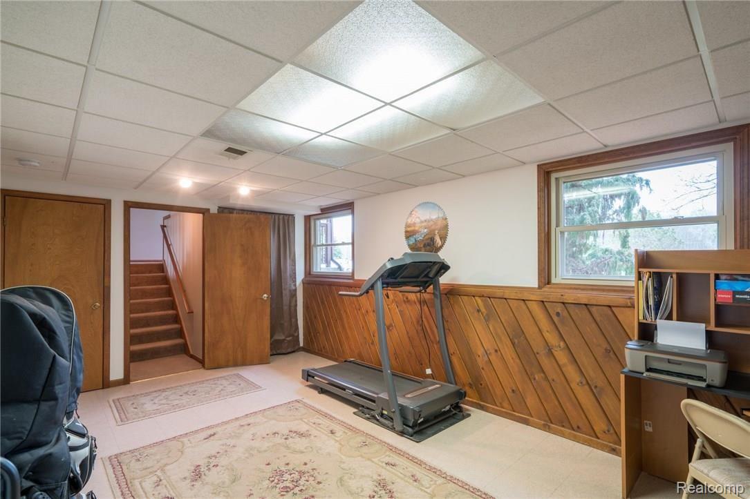 2878 South Elba Road Lapeer, MI 48446 - Photo 37 of 52 DSC05830-HDR.jpg