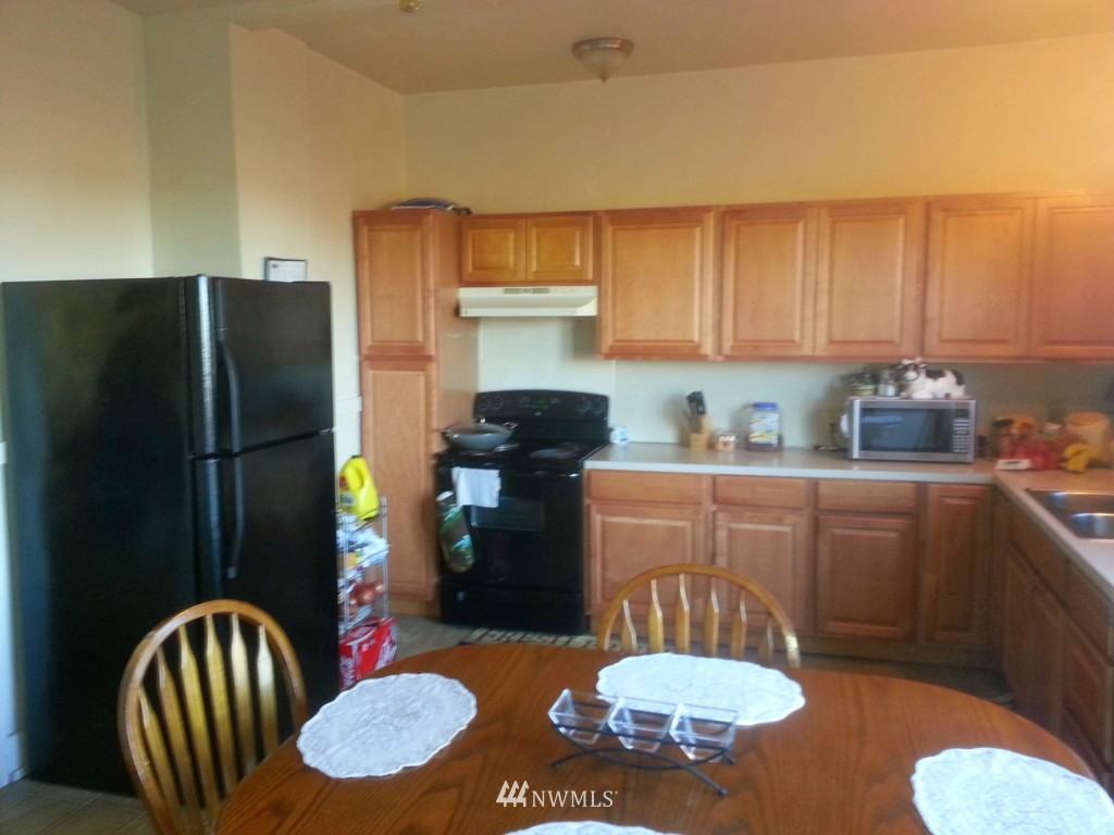 1716 East Pole Road Everson, WA 98247 - Photo 3 of 20 Gallery Image 3