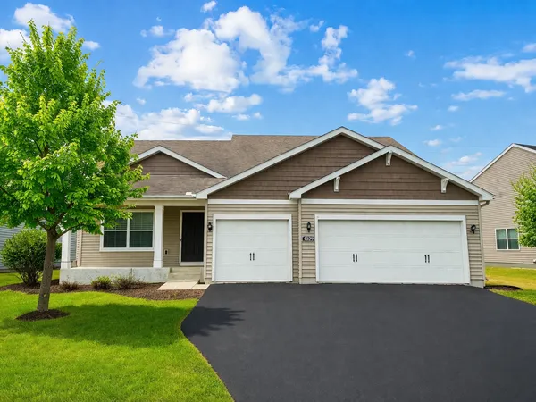 $464,900 | 4029 127th Trail, Savage, MN 55378
