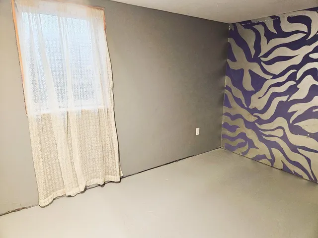 $105,000 | 1523 1st Street East, Thief River Falls, MN 56701