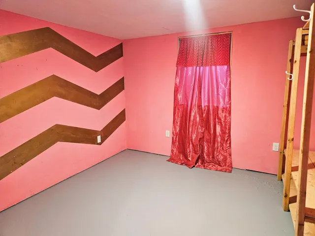 $105,000 | 1523 1st Street East, Thief River Falls, MN 56701