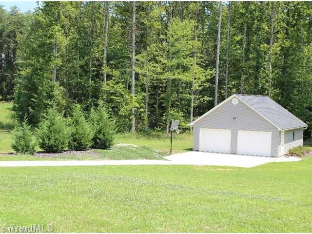 685 Sandy Cross Road Reidsville, NC 27320 - Photo 3 of 15 Other. Detached garage