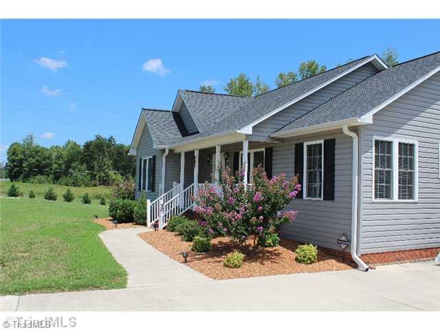 685 Sandy Cross Road Reidsville, NC 27320 - Photo 5 of 15 Other. Beautiful landscaping