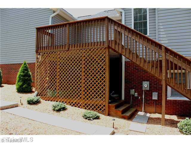 685 Sandy Cross Road Reidsville, NC 27320 - Photo 6 of 15 Exterior Back.