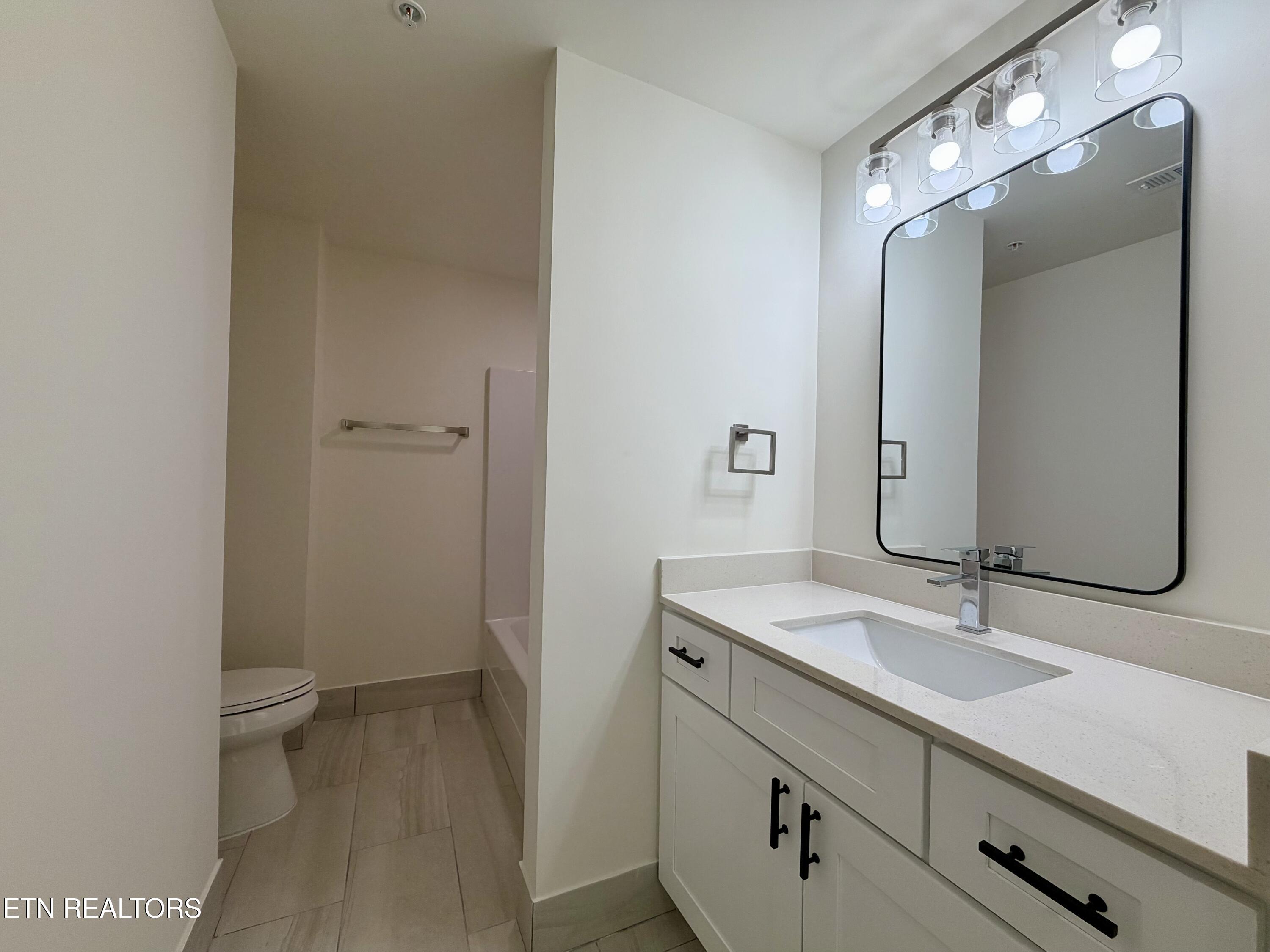 129 Sugarfoot Way, Unit 202 Pigeon Forge, TN 37863 - Photo 6 of 12 IMG_9824