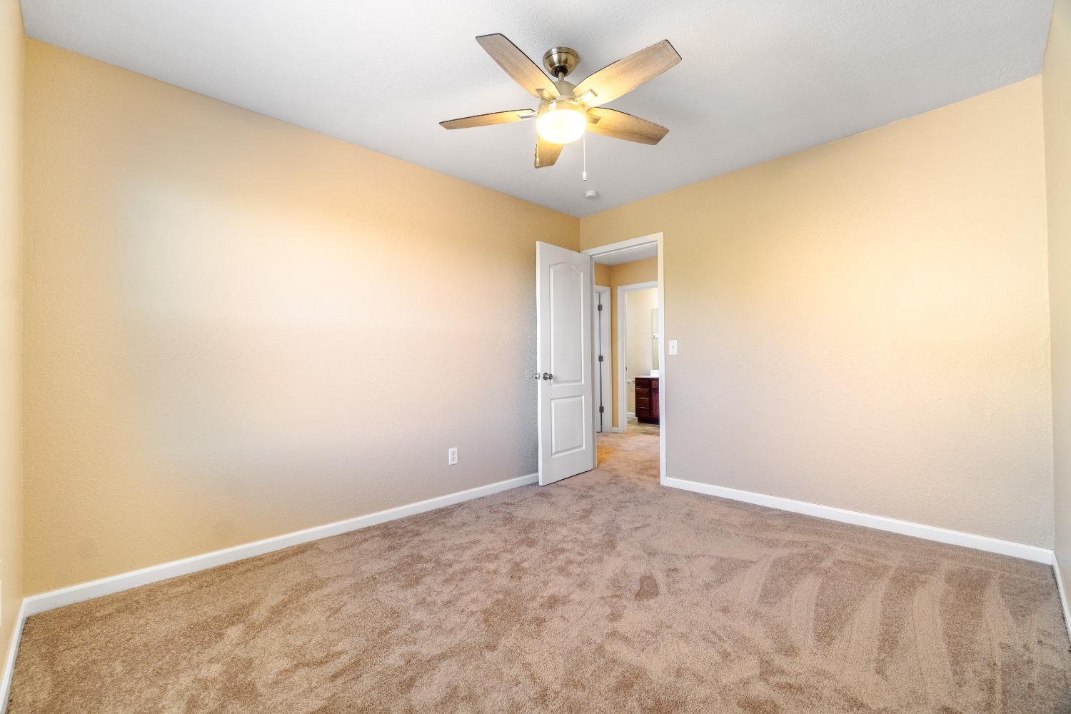 1436 Grape Street Madera, CA 93638 - Photo 22 of 32